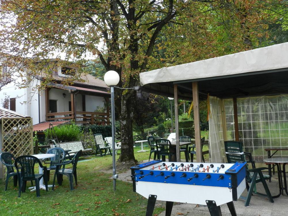 Albergo Ristorante Villa Svizzera Vidiciatico Buitenkant foto